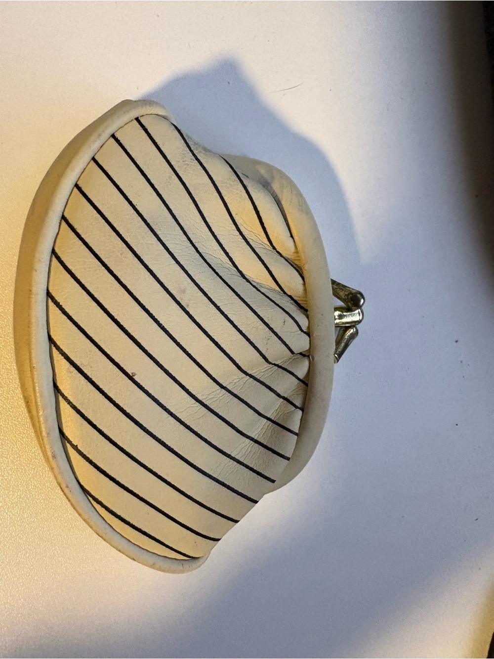 Cream Striped Kiss-Lock Coin Purse